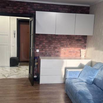 Продается 1-комнатная квартира, 51 м²