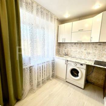 Продается 1-комнатная квартира, 17 м²