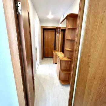 Продается 1-комнатная квартира, 17 м²