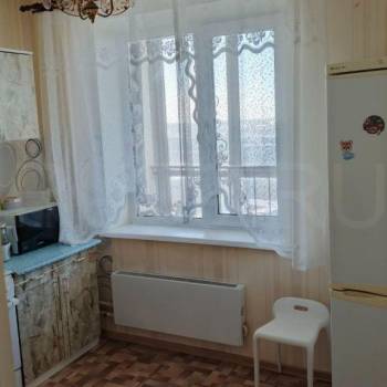 Продается 1-комнатная квартира, 42 м²