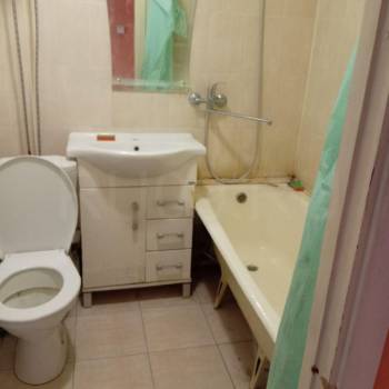 Продается 1-комнатная квартира, 40 м²
