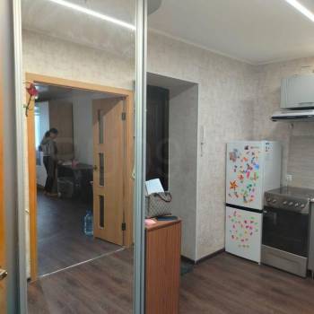 Продается 1-комнатная квартира, 39 м²