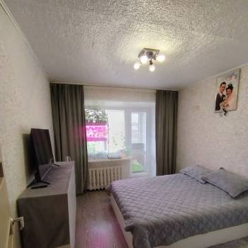 Продается Многокомнатная квартира, 62 м²