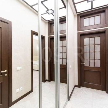 Сдается Многокомнатная квартира, 100 м²