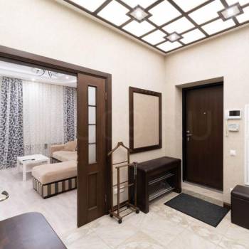 Сдается Многокомнатная квартира, 100 м²