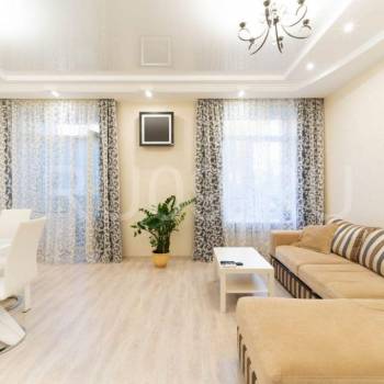 Сдается Многокомнатная квартира, 100 м²