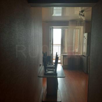 Продается 1-комнатная квартира, 40 м²