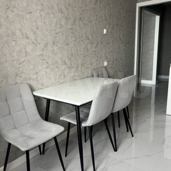 Сдается 2-х комнатная квартира, 64 м²