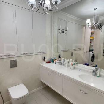 Продается 2-х комнатная квартира, 75 м²