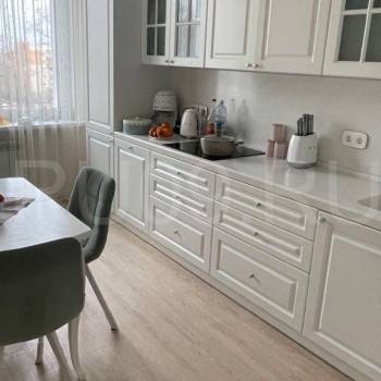Продается 2-х комнатная квартира, 75 м²