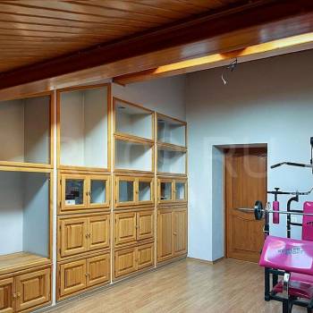 Продается Многокомнатная квартира, 225 м²