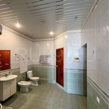 Продается Многокомнатная квартира, 225 м²