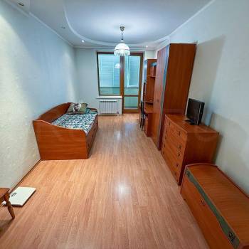 Продается Многокомнатная квартира, 225 м²