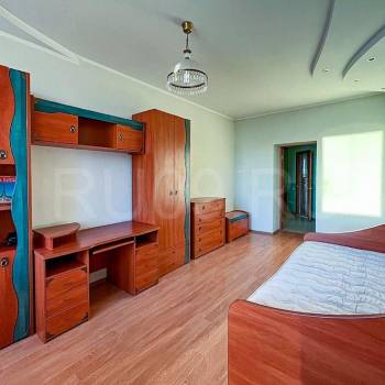 Продается Многокомнатная квартира, 225 м²