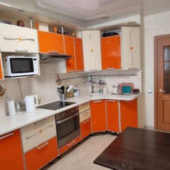 Сдается 2-х комнатная квартира, 64 м²