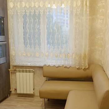 Продается Многокомнатная квартира, 70,3 м²