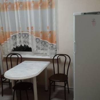 Сдается 1-комнатная квартира, 36 м²