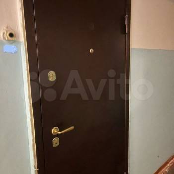 Продается 1-комнатная квартира, 37 м²