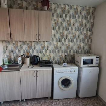 Продается 1-комнатная квартира, 14 м²