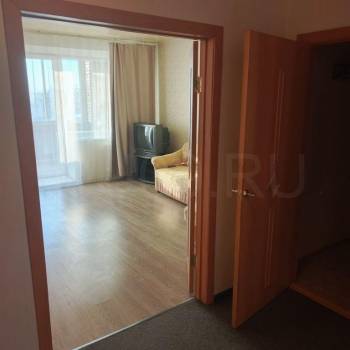Сдается 1-комнатная квартира, 48 м²