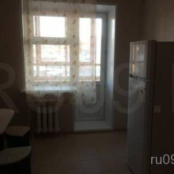 Сдается 1-комнатная квартира, 39 м²