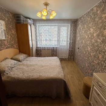 Продается Многокомнатная квартира, 79 м²