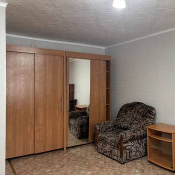 Продается 1-комнатная квартира, 32,6 м²
