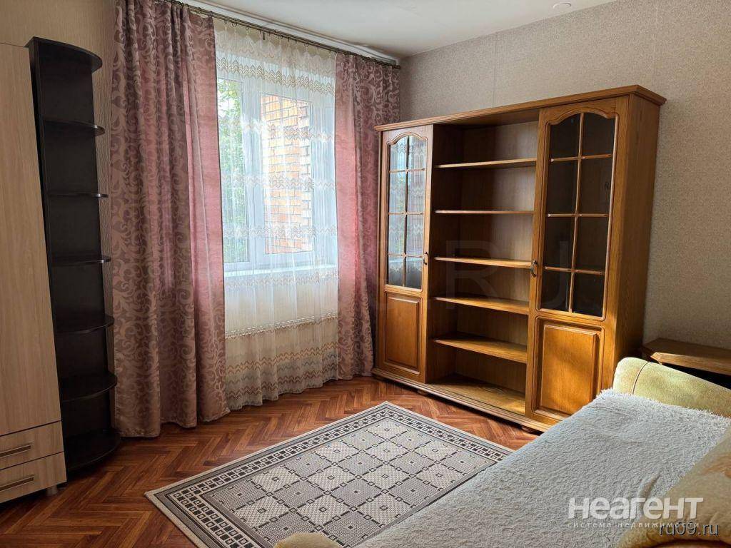 Сдам 1-ком. квартиру, ул. Аркадия Иванова, собственник