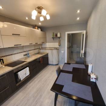 Сдается 2-х комнатная квартира, 68,6 м²