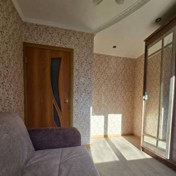 Продается Многокомнатная квартира, 70 м²