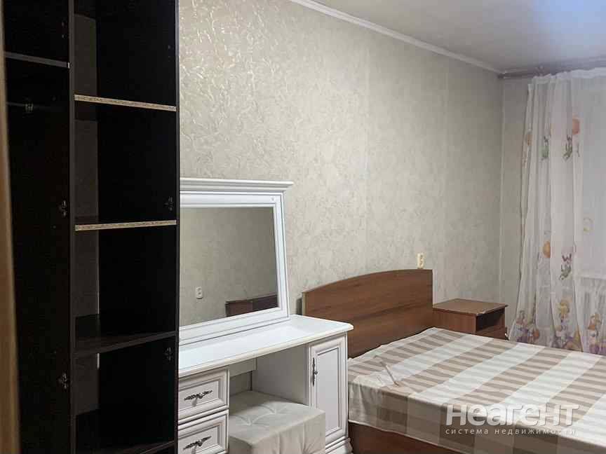 Сдам 3-к квартиру, 4 микрорайон, ул. Сергея Лазо