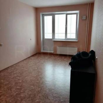 Продается 1-комнатная квартира, 35 м²