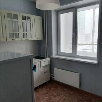 Продается 1-комнатная квартира, 35 м²