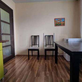 Продается 1-комнатная квартира, 39 м²