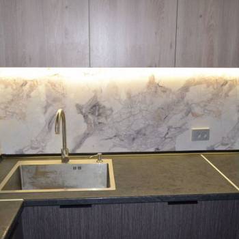 Продается 1-комнатная квартира, 38,6 м²