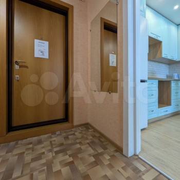 Продается 1-комнатная квартира, 35 м²