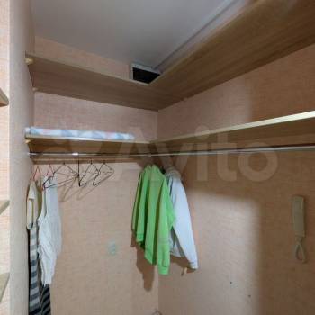 Продается 1-комнатная квартира, 35 м²
