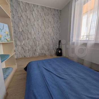 Продается 1-комнатная квартира, 35 м²