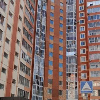 Сдается 1-комнатная квартира, 41,3 м²