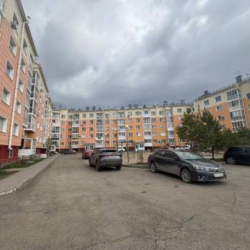 Продается 1-комнатная квартира, 37 м²
