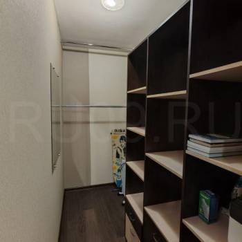 Продается 1-комнатная квартира, 45 м²