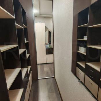 Продается 1-комнатная квартира, 45 м²
