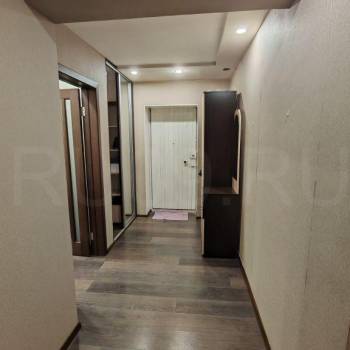 Продается 1-комнатная квартира, 45 м²