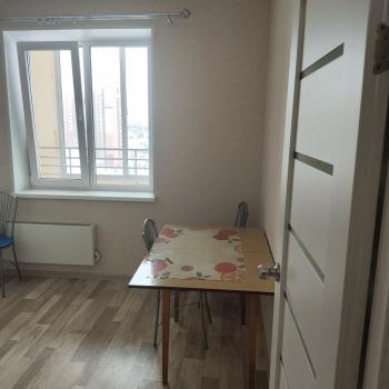 Сдается 1-комнатная квартира, 43 м²