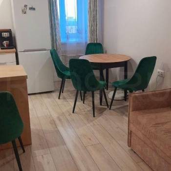 Сдается 2-х комнатная квартира, 64 м²