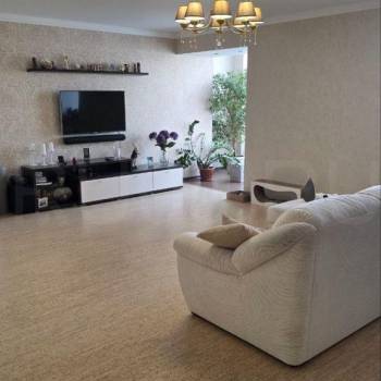 Продается Многокомнатная квартира, 160 м²