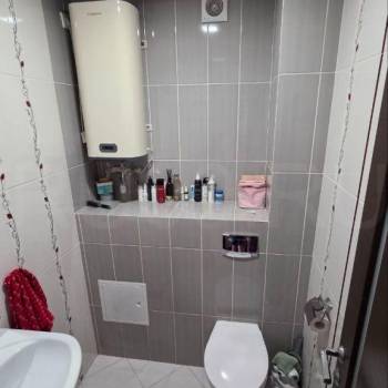 Продается Многокомнатная квартира, 160 м²