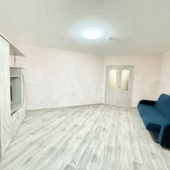 Сдается 2-х комнатная квартира, 62 м²