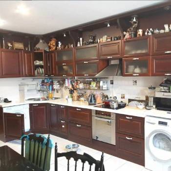 Продается Многокомнатная квартира, 155,4 м²