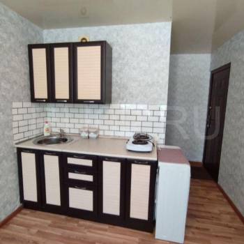 Продается 1-комнатная квартира, 14 м²